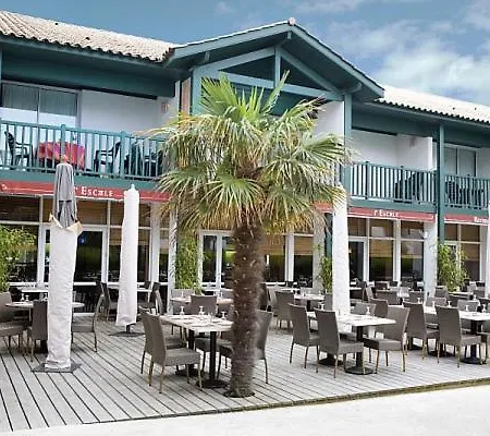 Au Domaine Du Golf Dans De Vacance Moliets-et-Maa